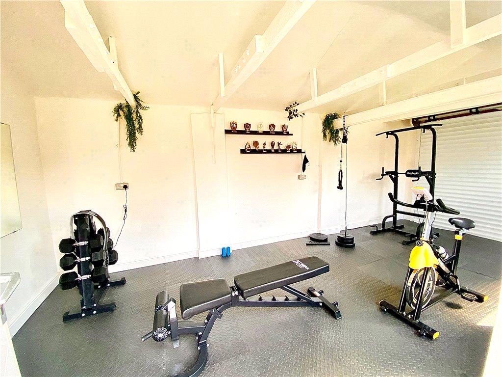 Photos of Leaves Green Road, Keston BR2 65457096 PrimeLocation