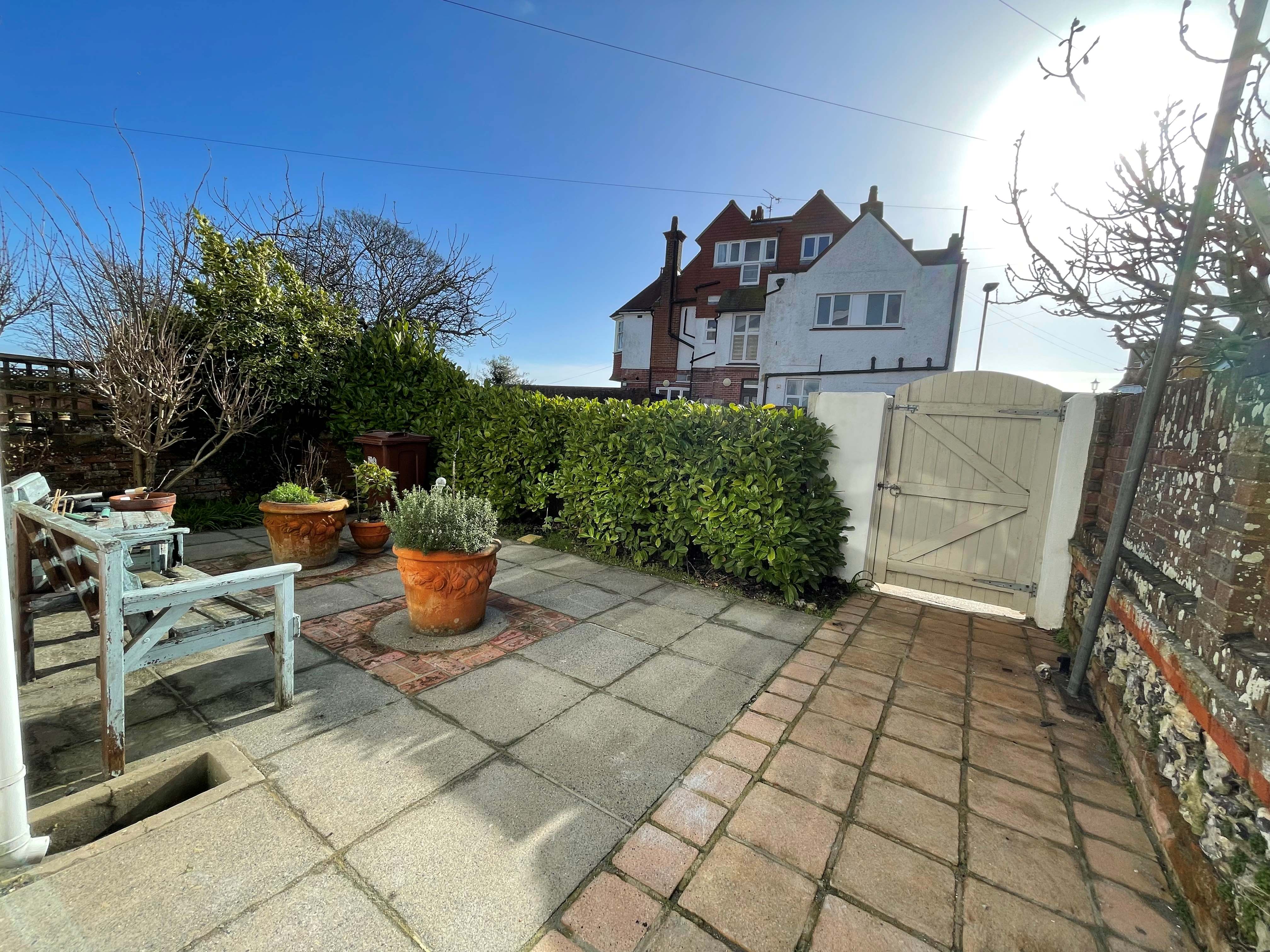 8, Cliff Road, Eastbourne photo 3