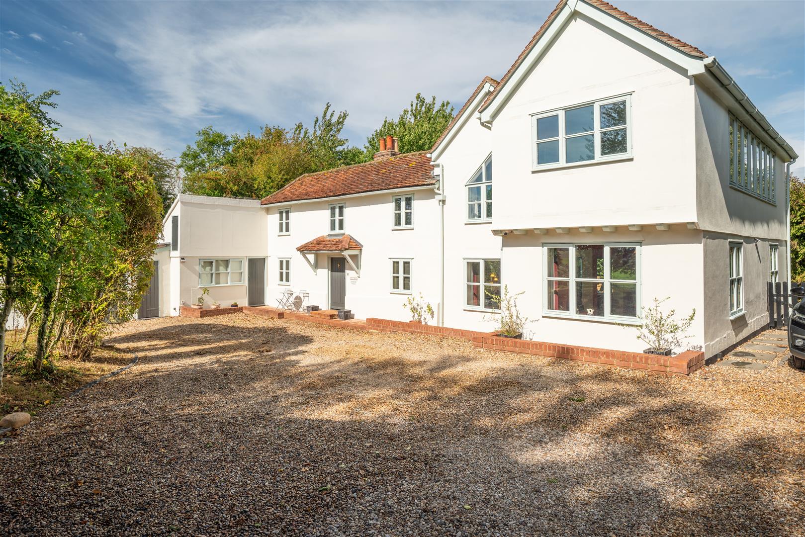 7 bedroom property for sale 0