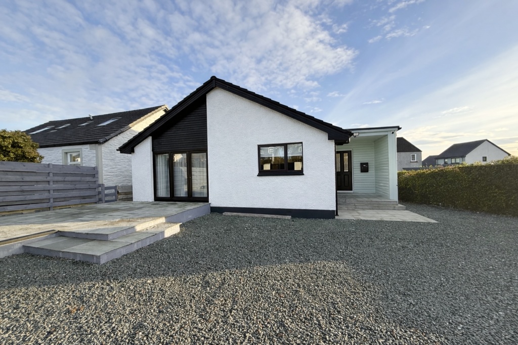 2-bed house on 8, Oxford Lane, Dunoon, £229,998