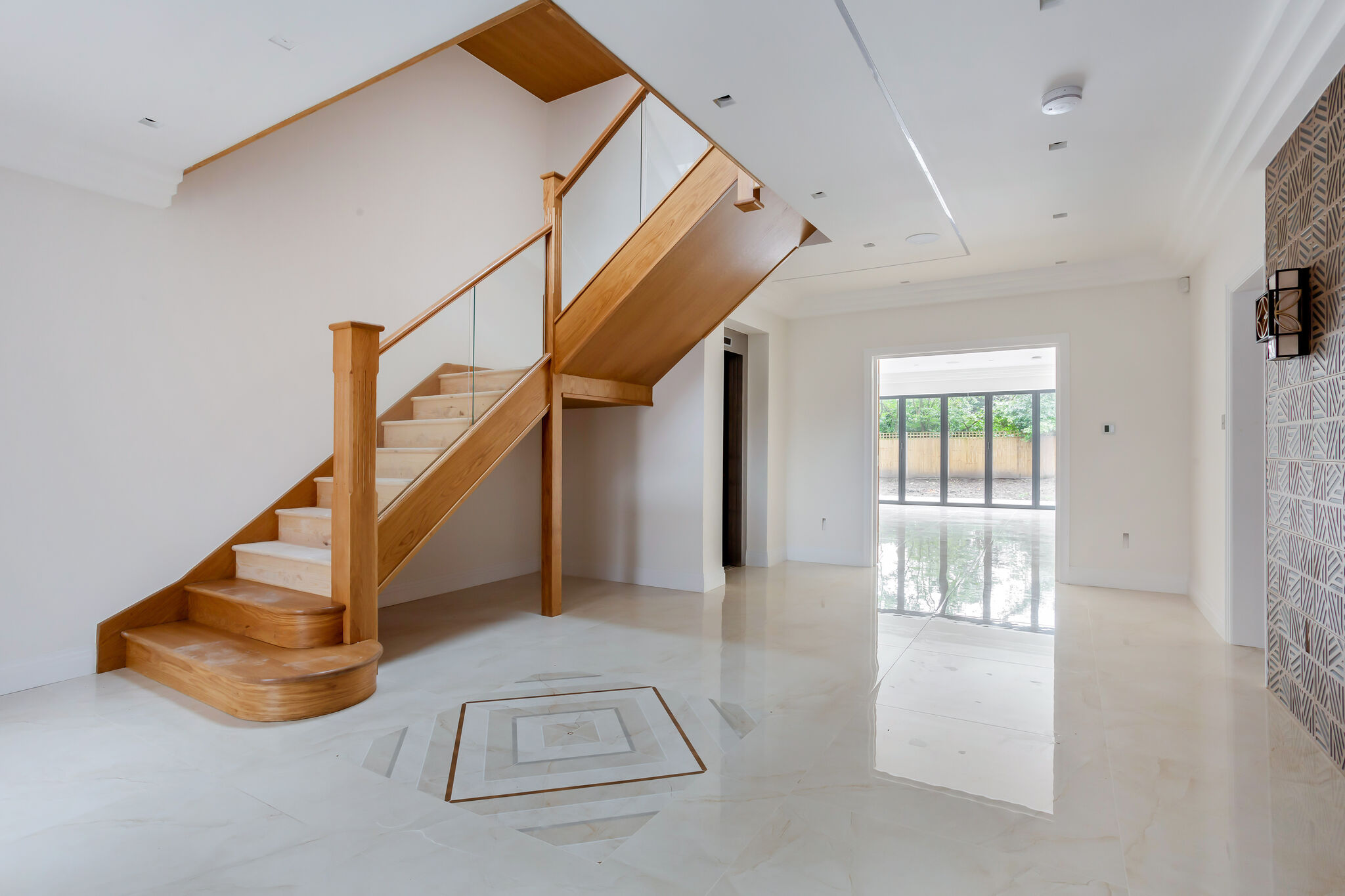 Photos of Windsor Road, Gerrards Cross SL9 66880642 PrimeLocation