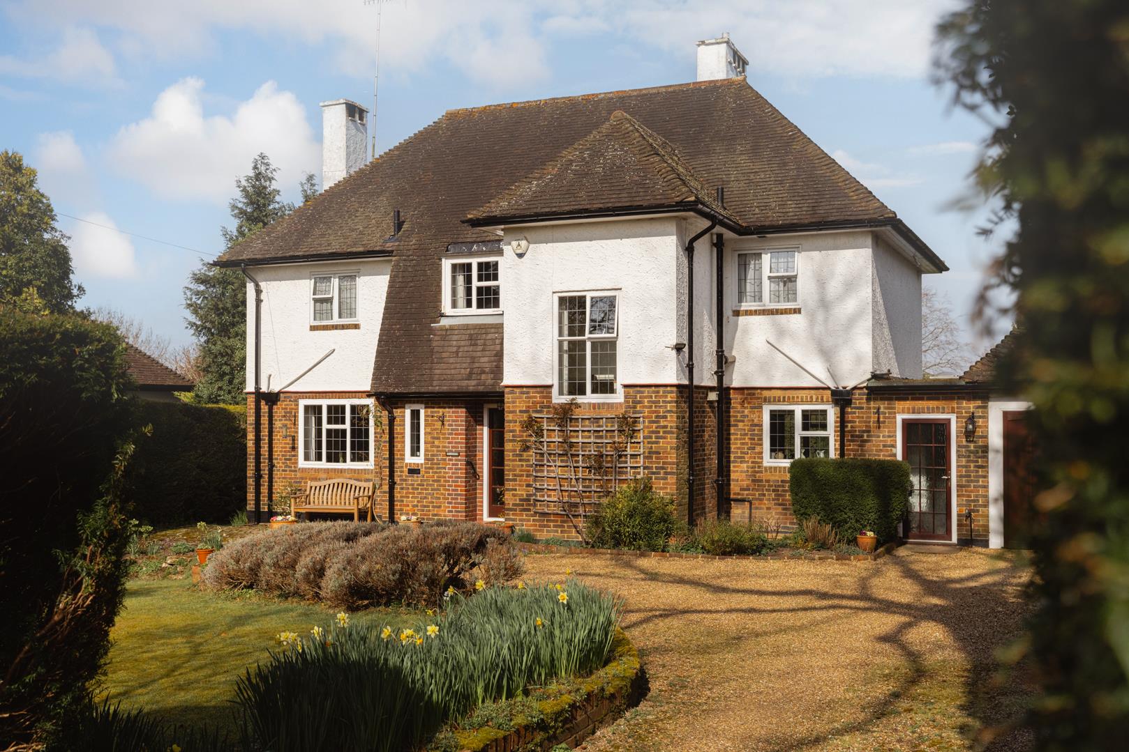 4 bedroom detached house for sale 0