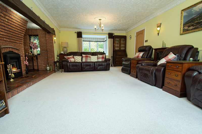Photos of Chesterton Close, Redditch B97 53141083 Zoopla