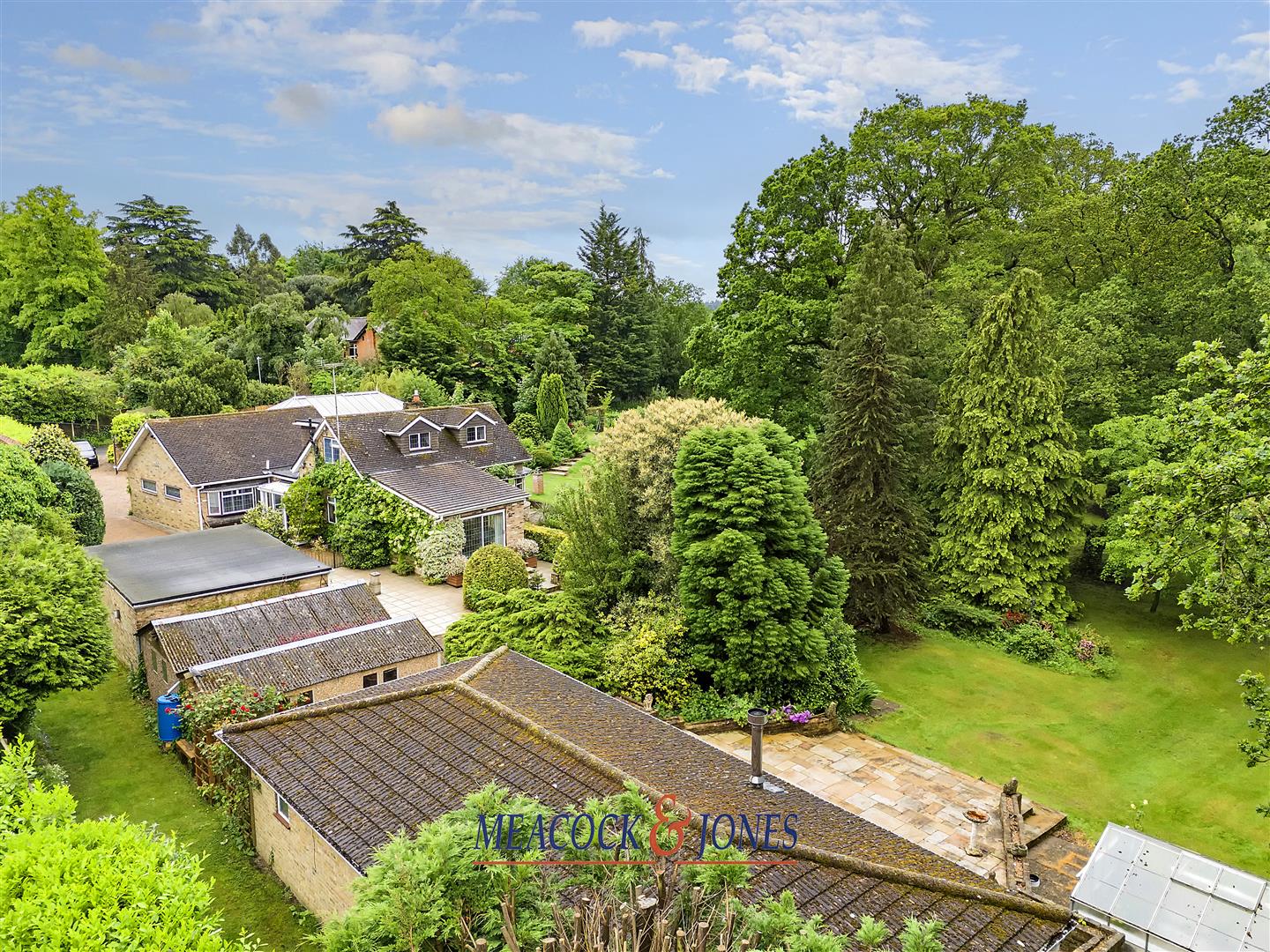 7 bedroom detached house for sale