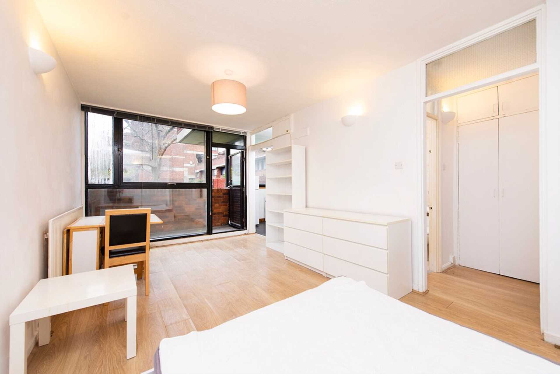 13 Henry Wise House, Vauxhall Bridge Road, London photo 2