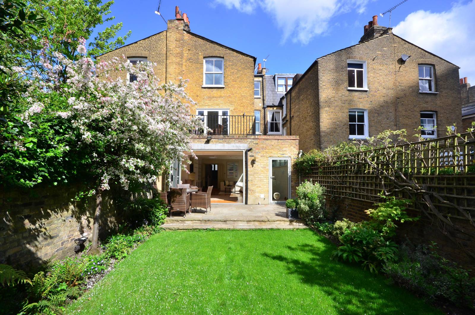 Photos of Bovingdon Road, Fulham, London SW6 65840770 PrimeLocation