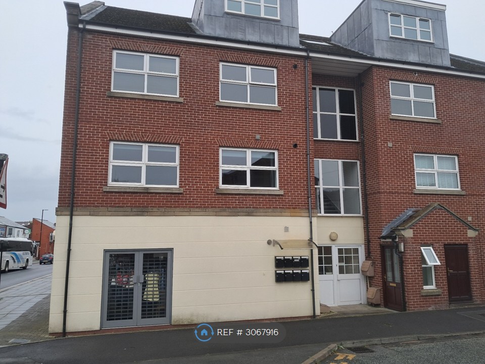 Queens Court, Wardley St, Wigan photo 4