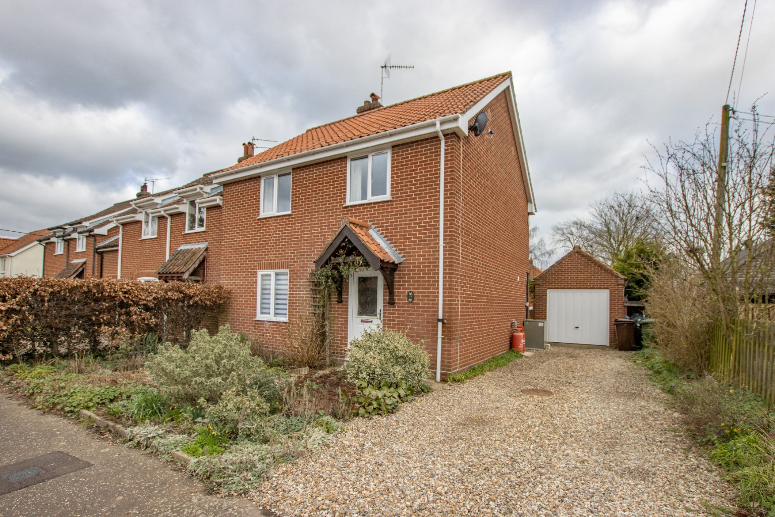12, The Street, Dereham photo 4
