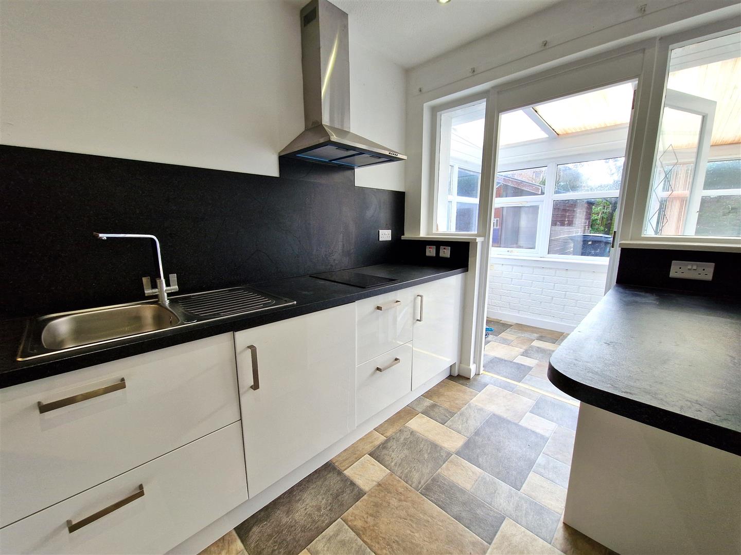 Photos of 26, Carron Place, St. Andrews KY16 67199955 PrimeLocation