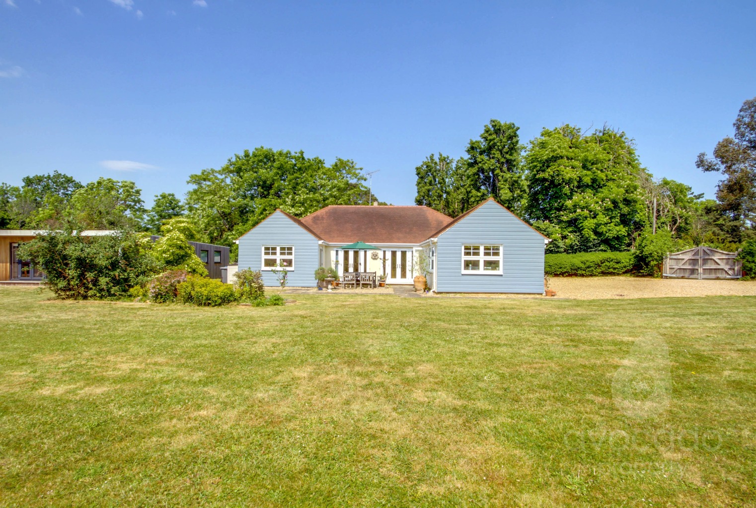 4 bedroom semi-detached new house for sale in Guildford