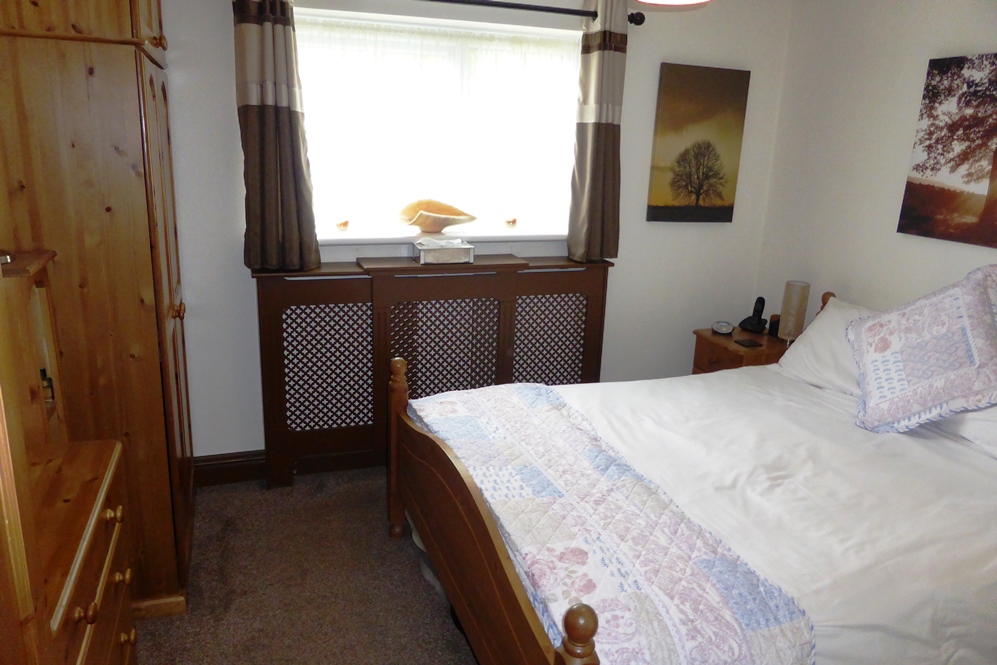 Free property report 43 Weavers Way, Dover, CT16 2DD Chimnie