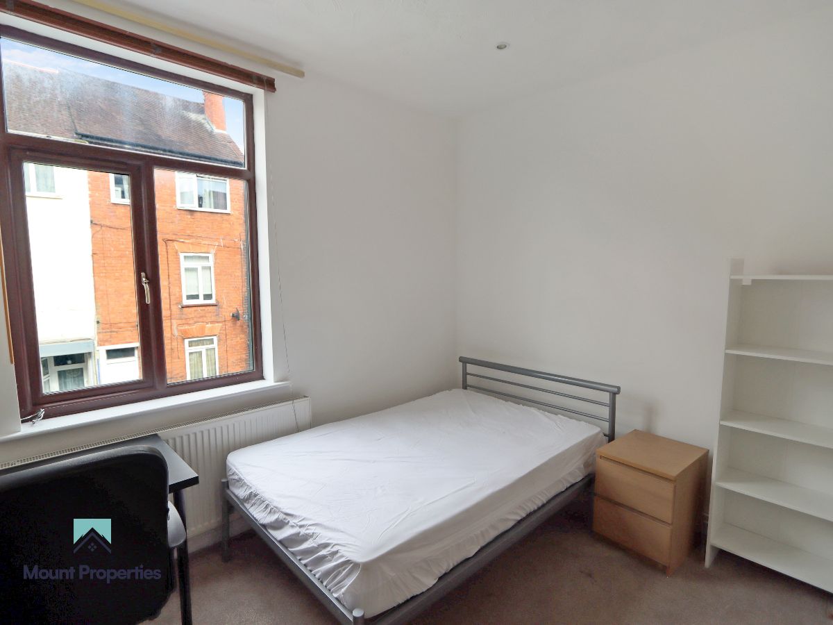 Room 2, 73 Lower Ford Street, Coventry photo 4