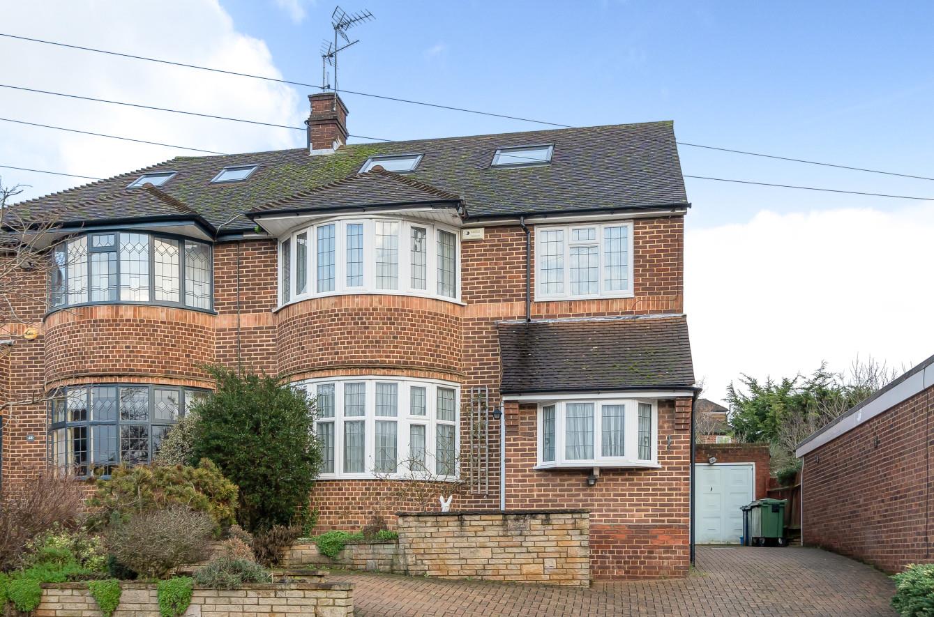 5 bedroom semi-detached house for sale 0
