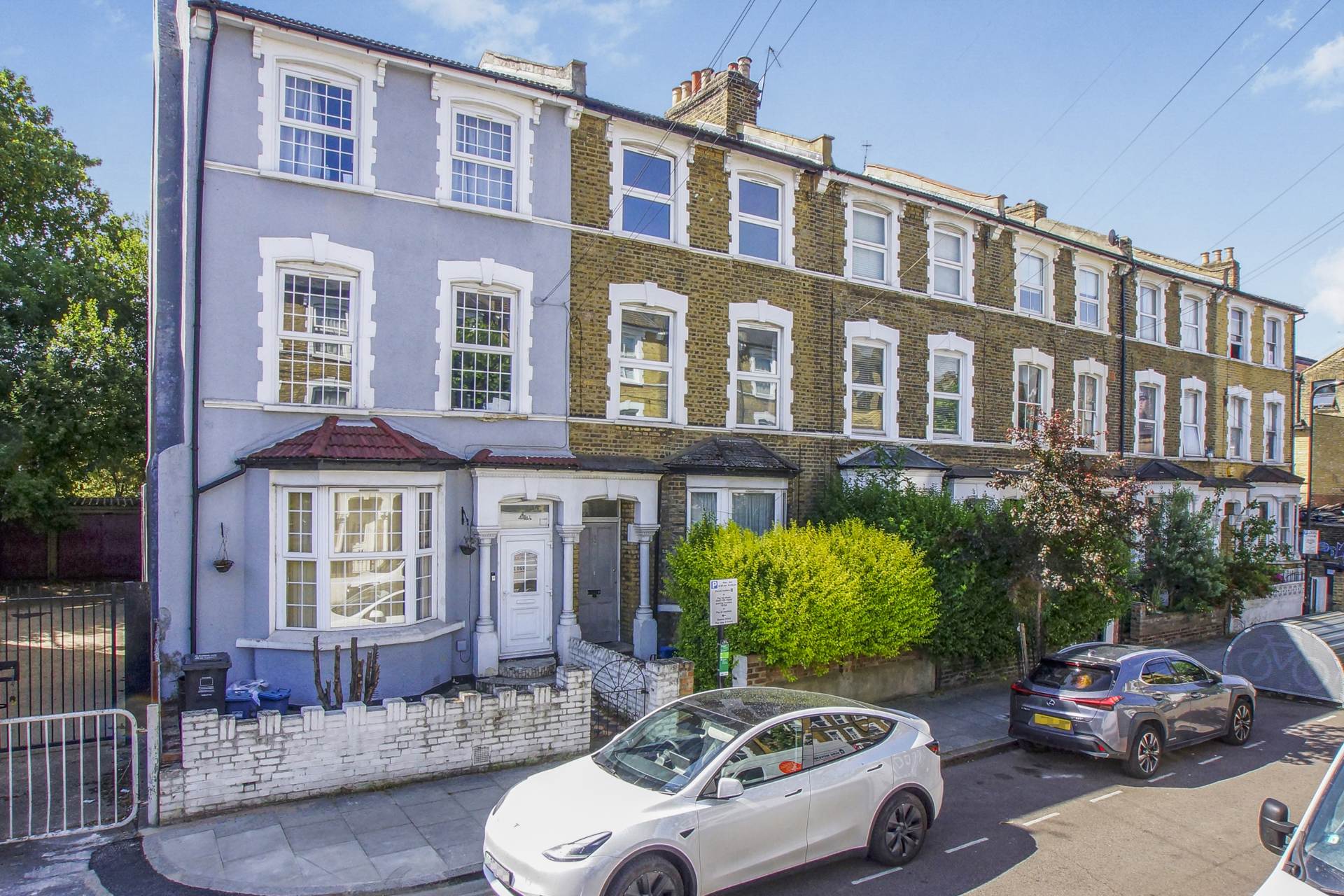 4 bedroom town house for sale in London