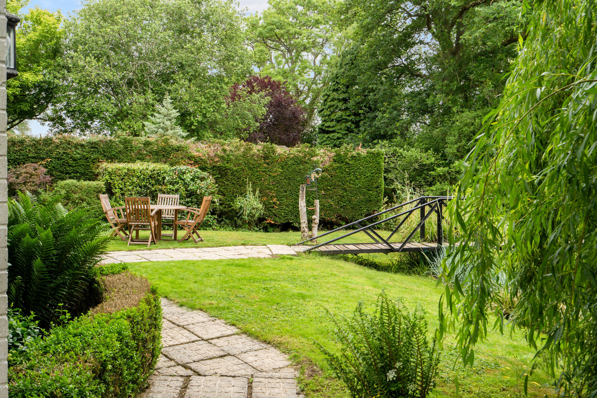 4 bedroom cottage for sale 0