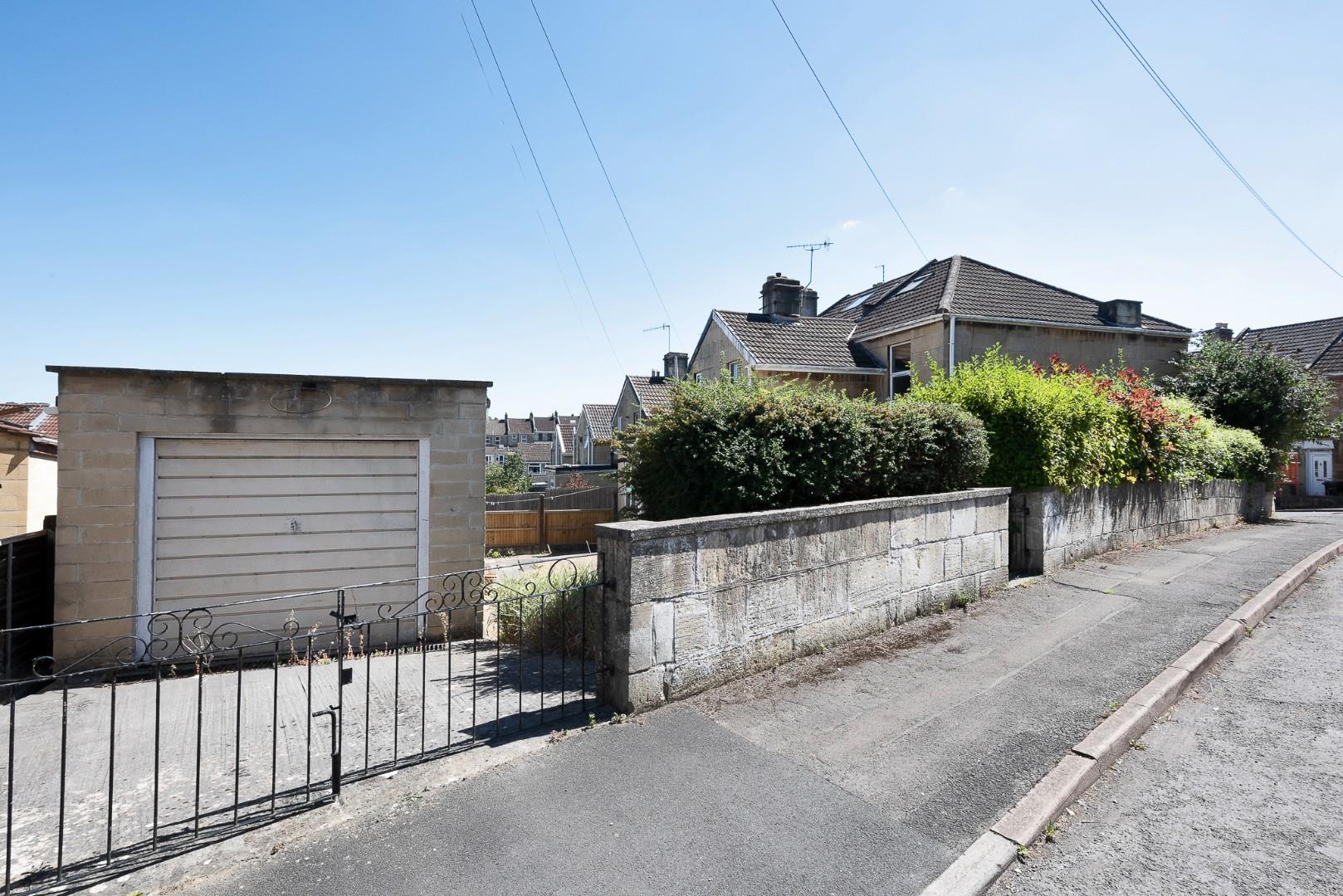 Garage, 16, Ringwood Road, Bath photo 2