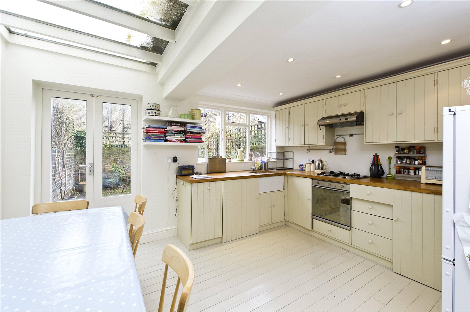 Photos of Huxley Street, London W10 65257837 PrimeLocation