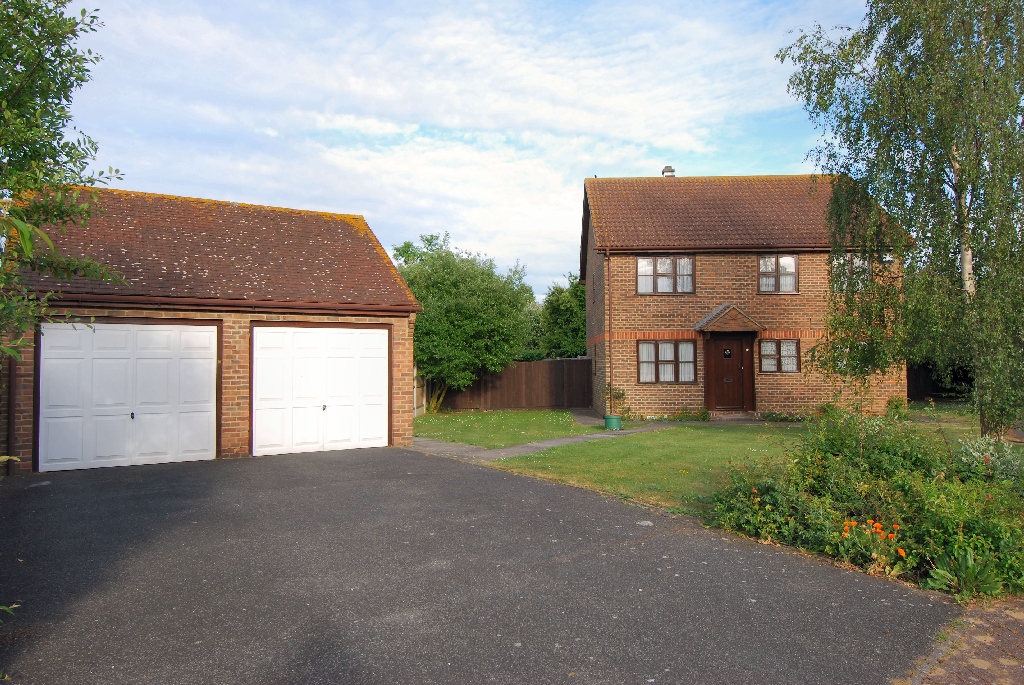 Free property report 44 Curtis Wood Park Road, Herne, CT6 7TZ Chimnie