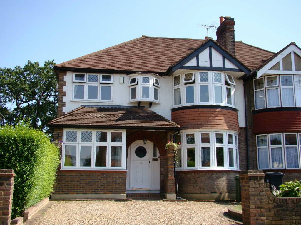 Free property report 19 Forest Side, Worcester Park, KT4 7PA Chimnie