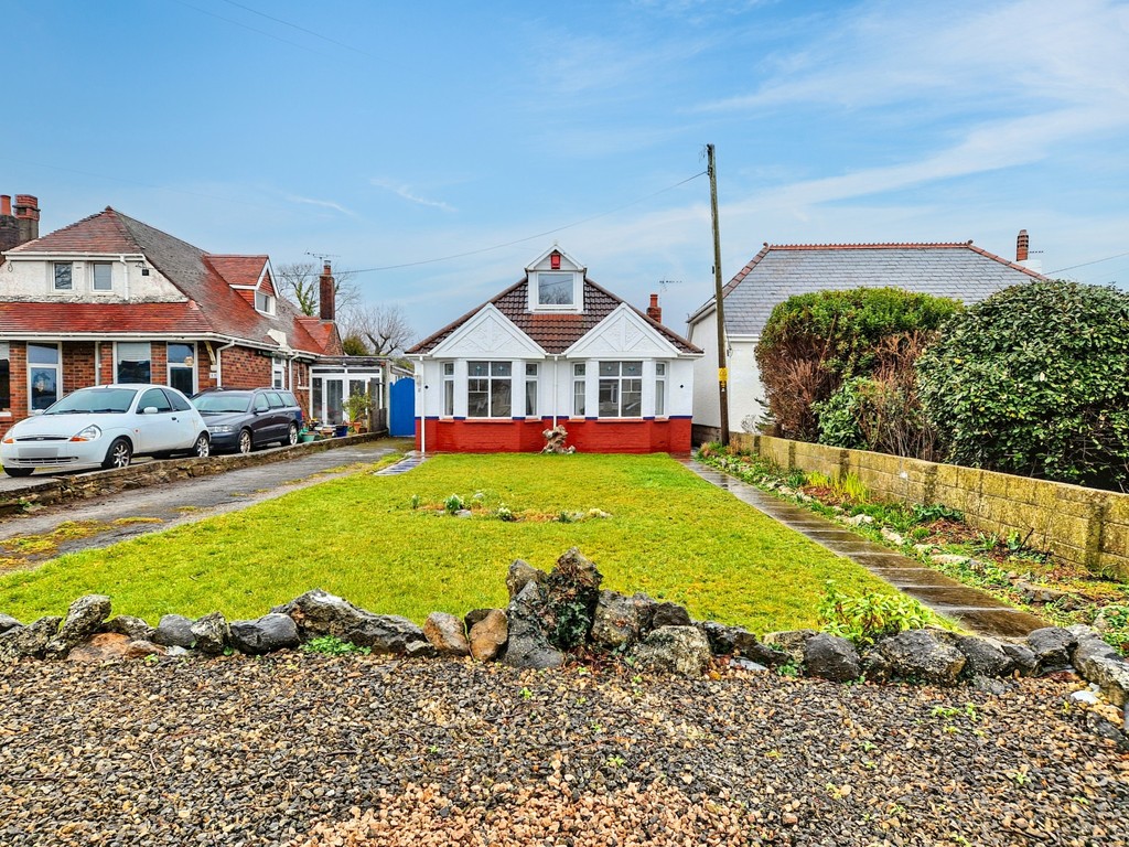 2-bed house on 11, WEST ROAD, PORTHCAWL, £520,000