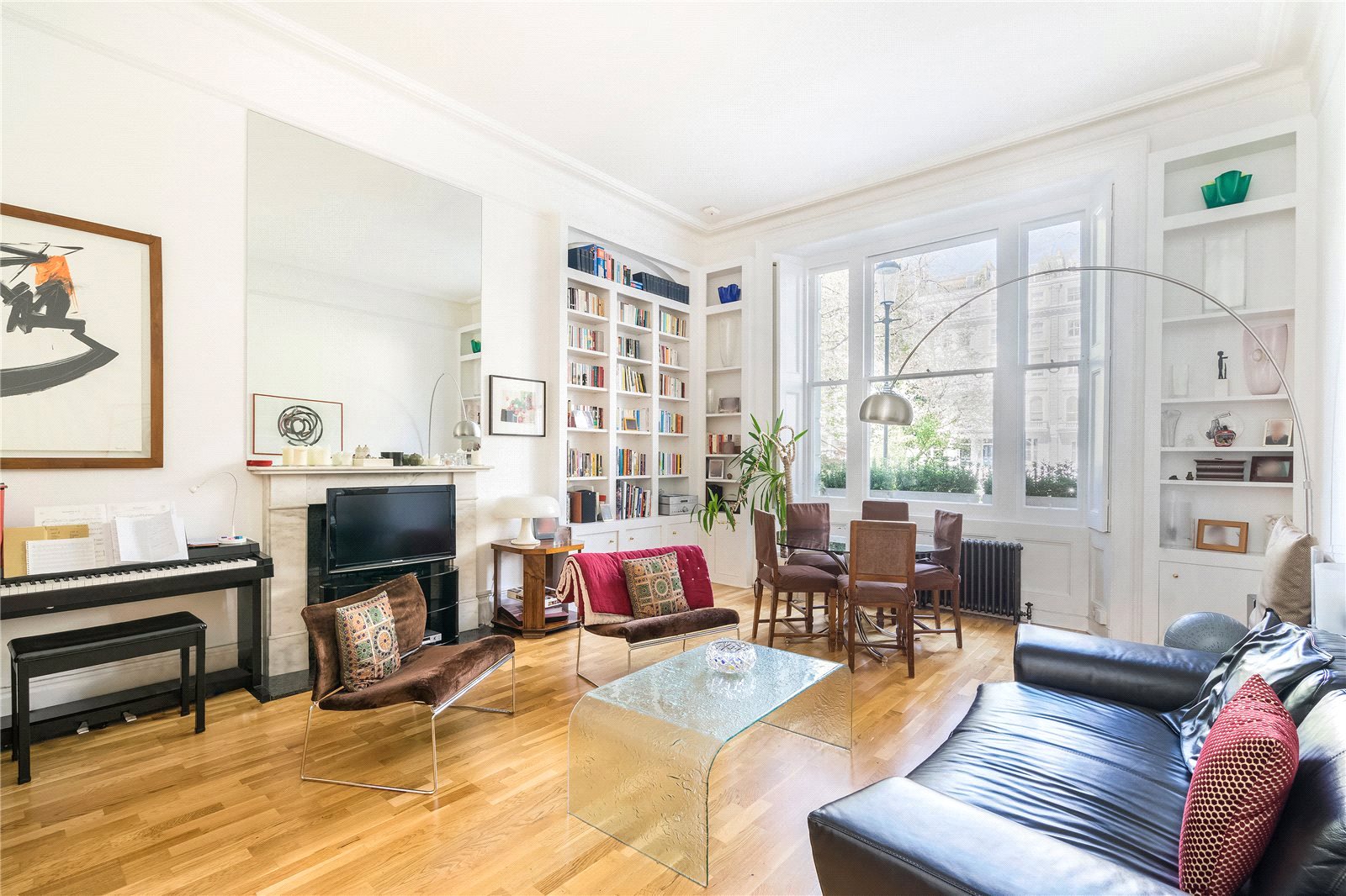 3 bedroom flat for sale 0