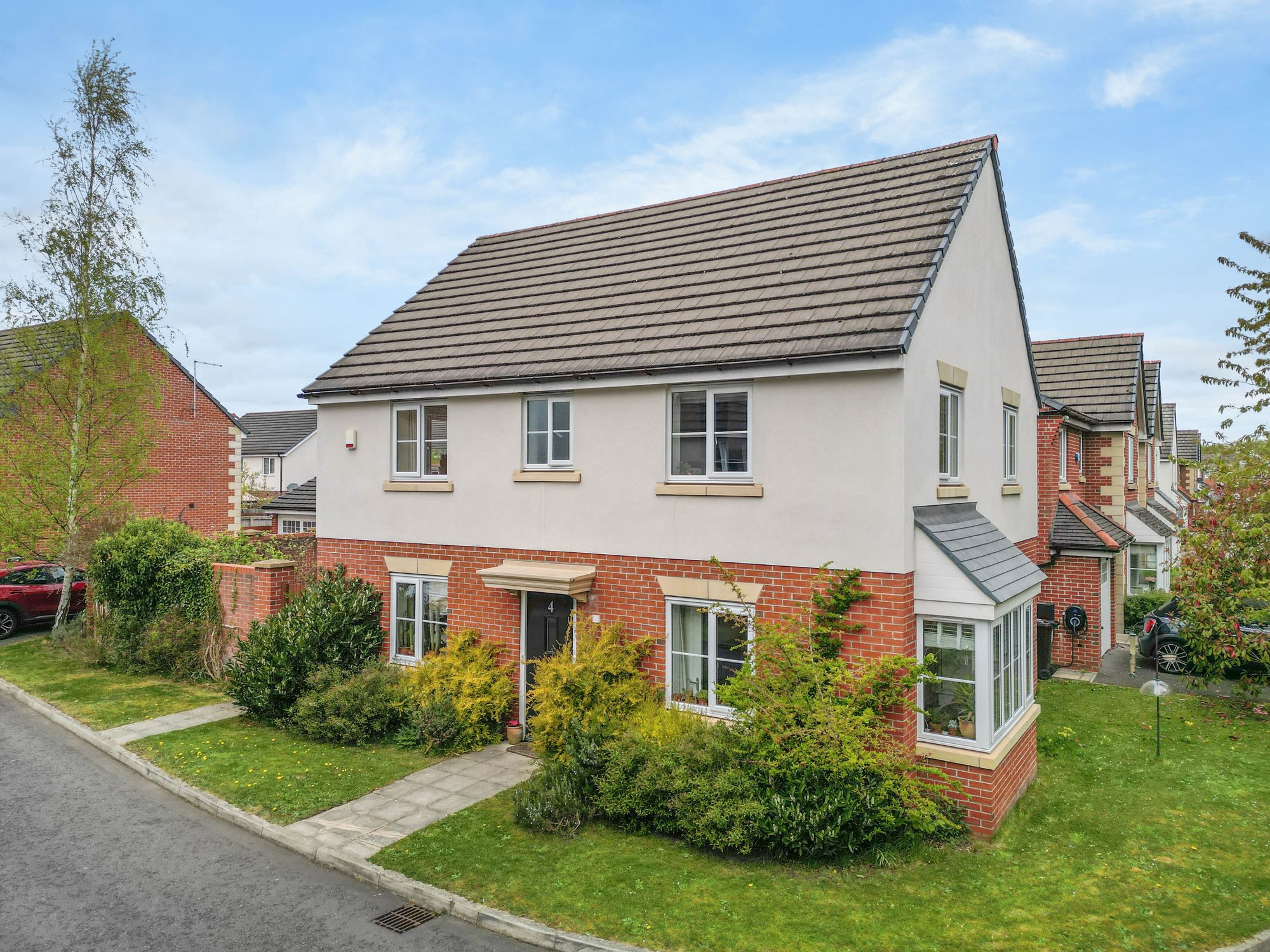 4 Wetherby Avenue, Warrington photo 2