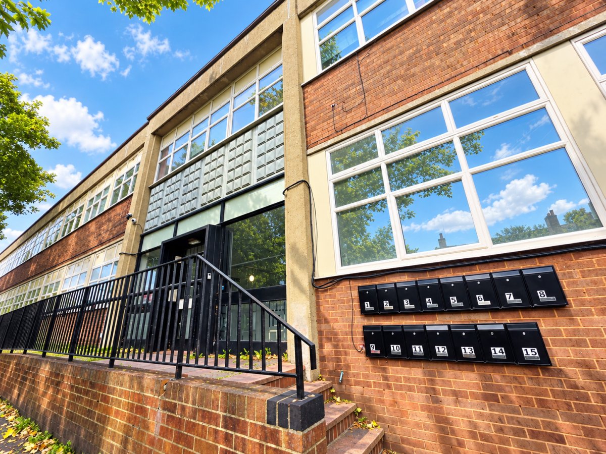 Apartment 9, Birch House, Huddersfield, HD5 photo 2