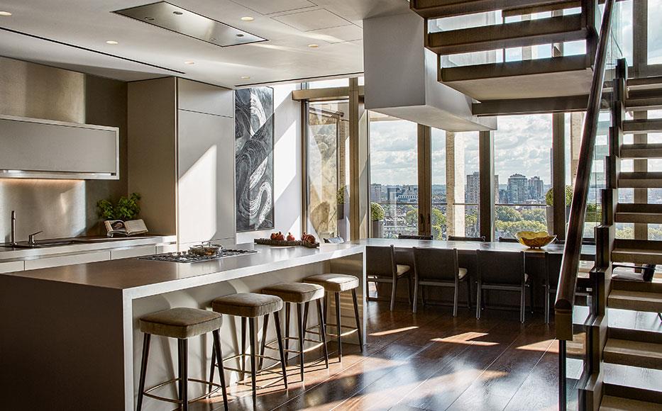 4 bedroom flat for sale 0