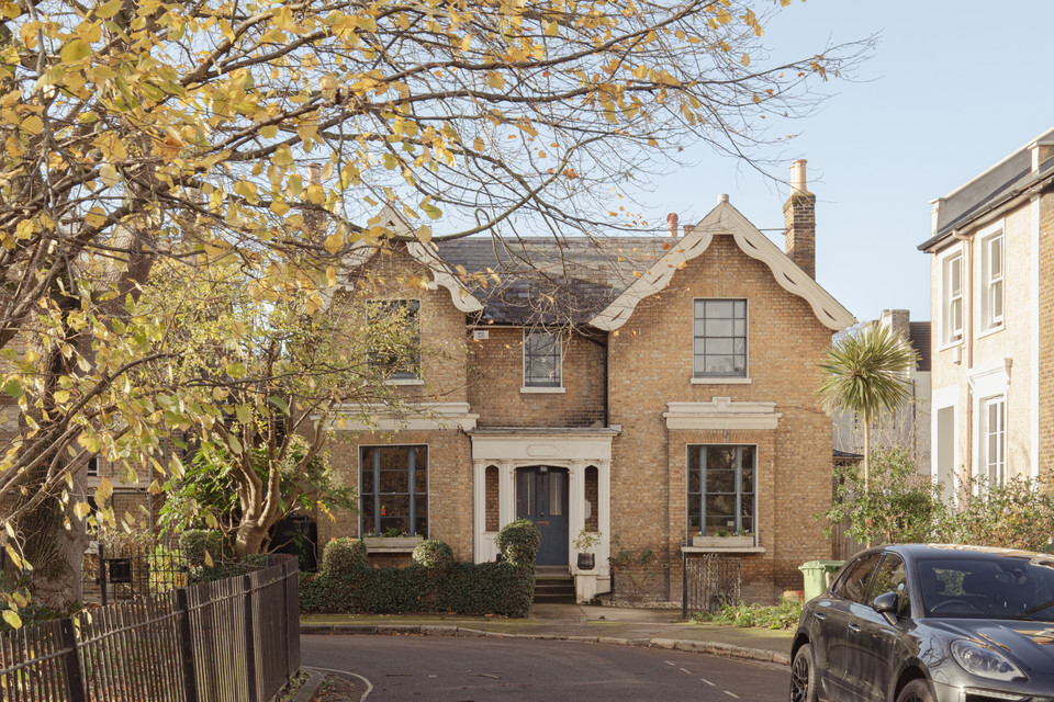 4 bedroom link-detached house for sale 0