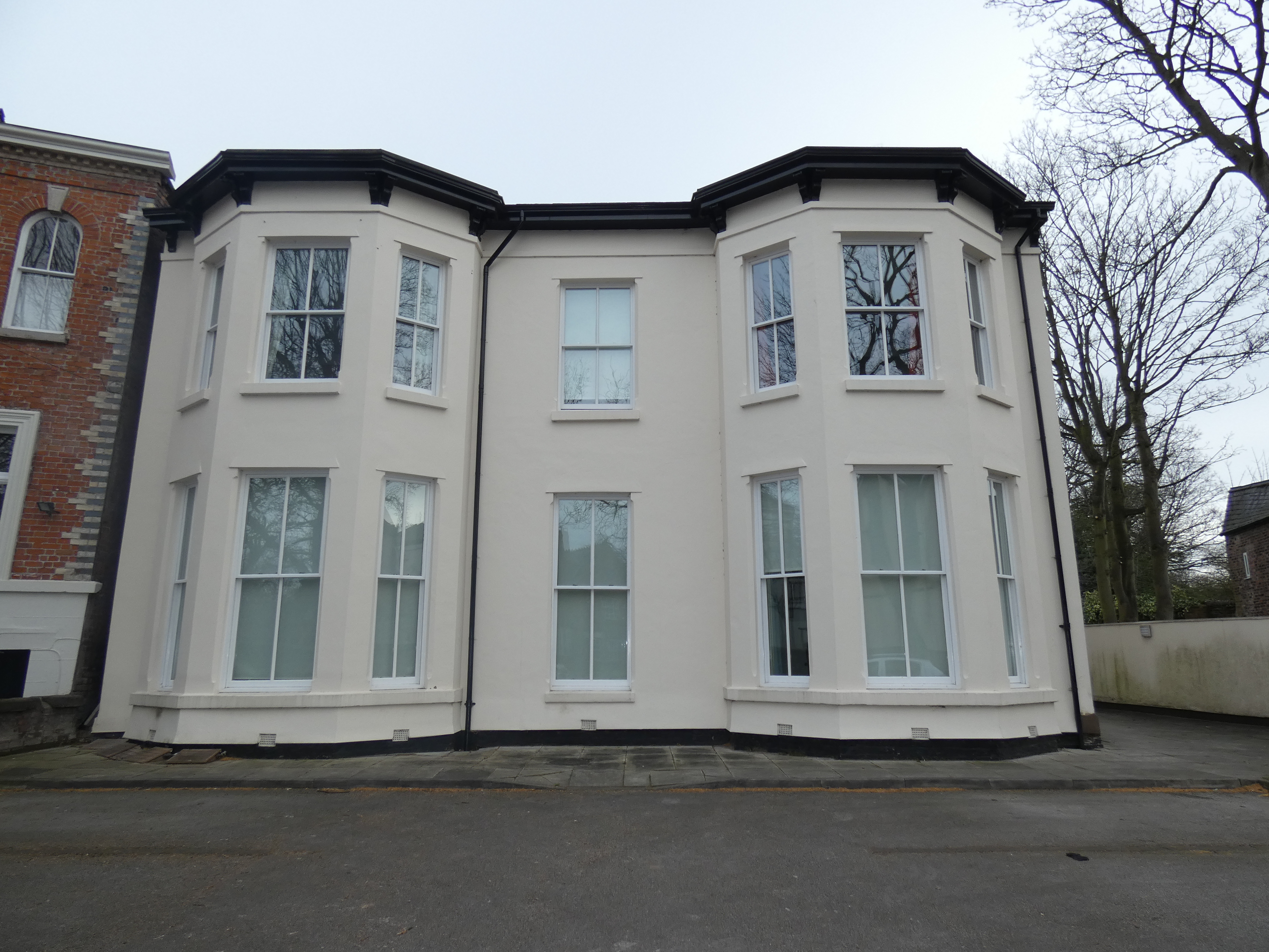 2 Bedrooms Flat for sale in Greenheys Road, Toxteth, Liverpool L8