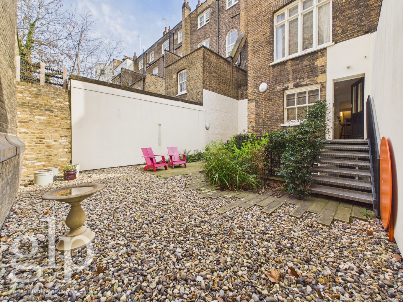 24  Flat A, Bloomsbury Square, London photo 4