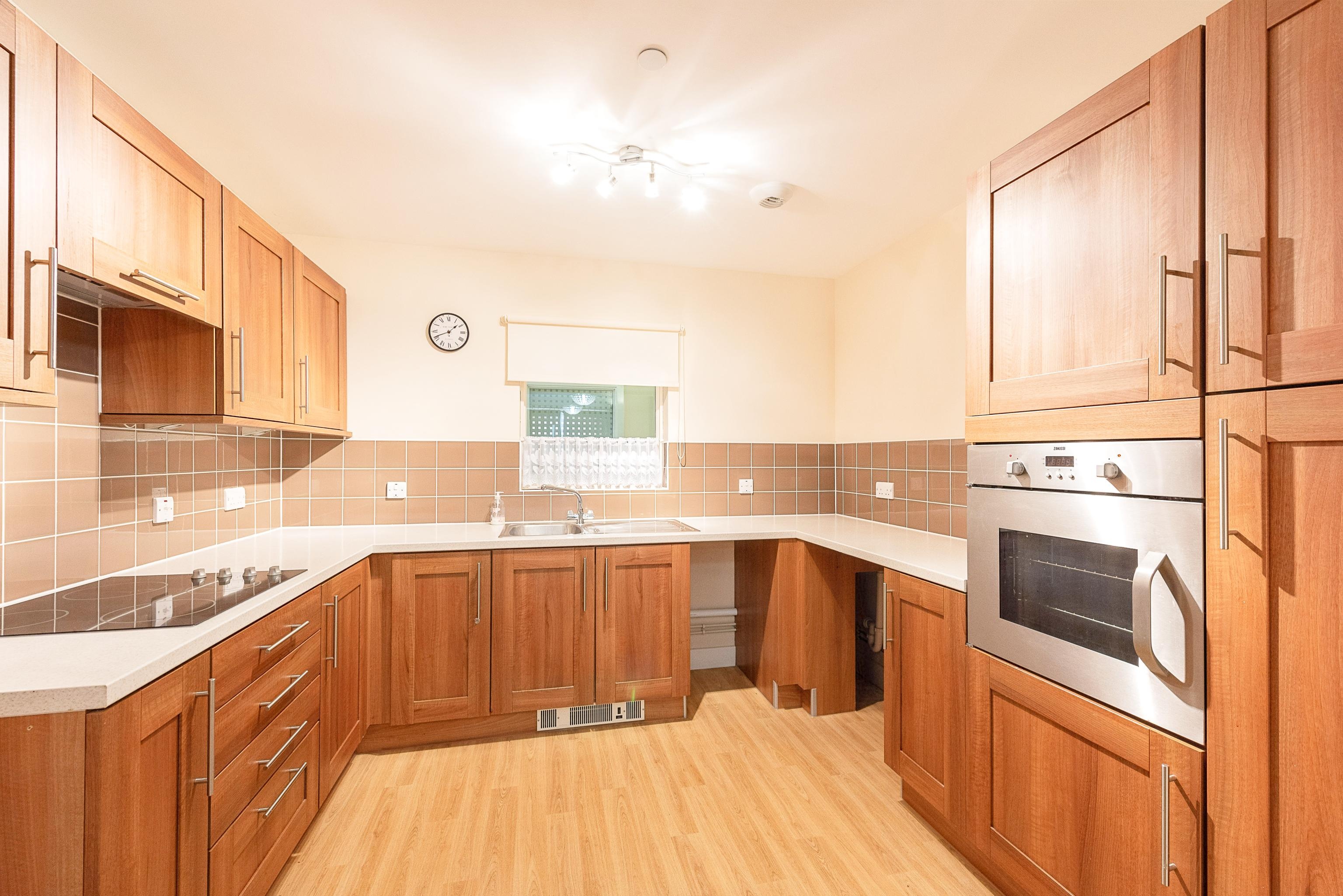 2 Oxlip House,, Airfield Road, Bury St. Edmunds photo 4