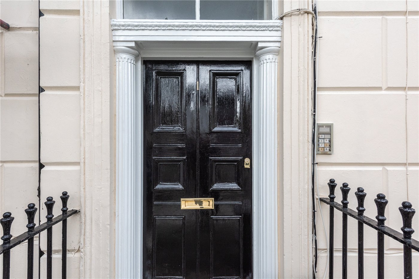 Flat G, 1, Cruikshank Street, London photo 3