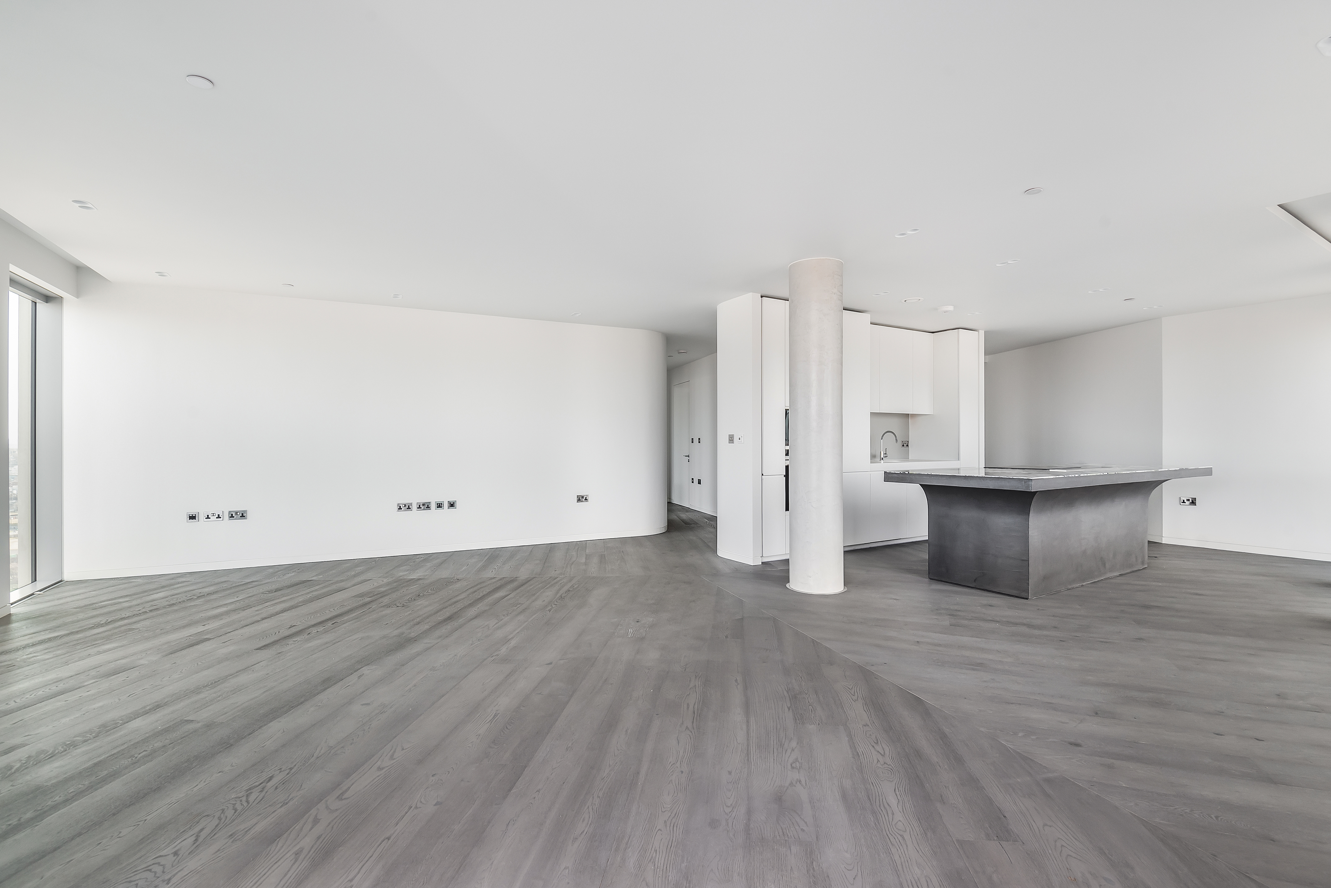 3 bedroom flat for sale 0
