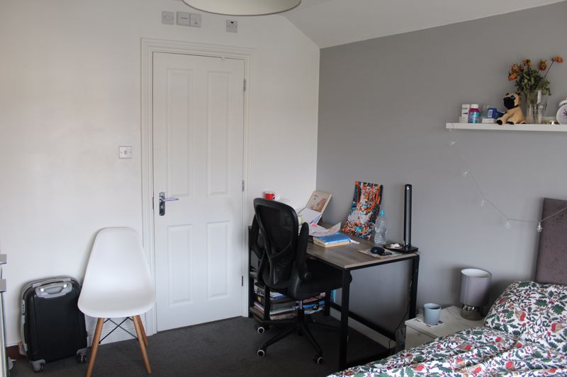 Photos of Drake Avenue, Didcot OX11 66572990 PrimeLocation