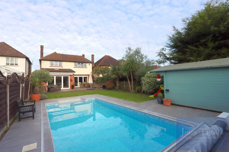 3 bedroom barn conversion for sale