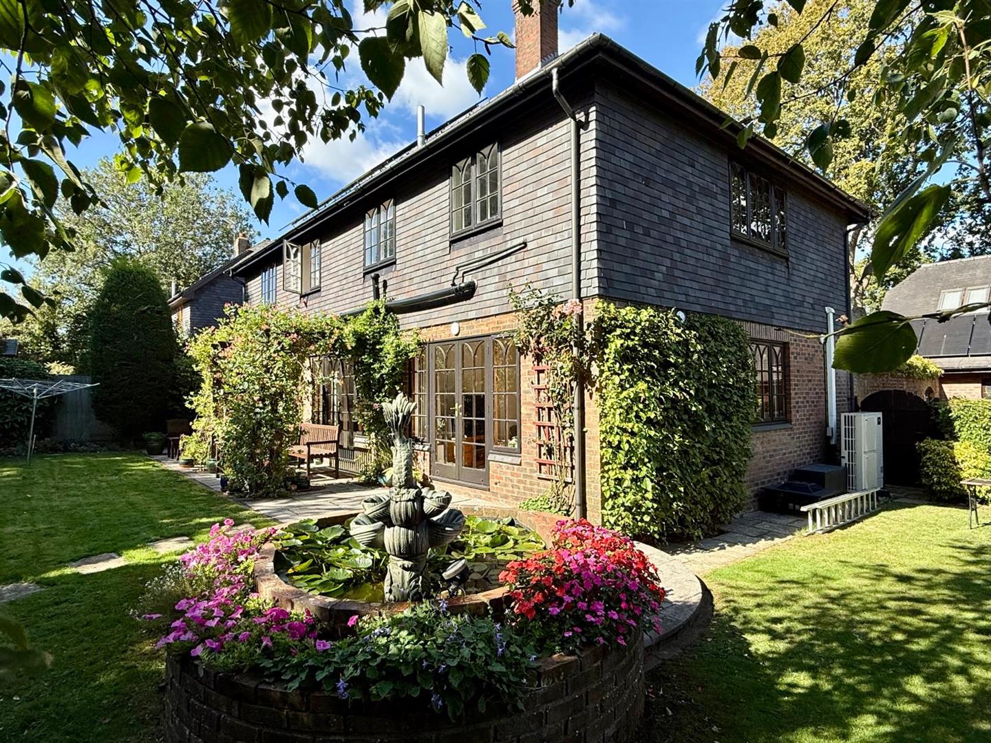 Oak Lodge, Belmont, Hereford photo 3