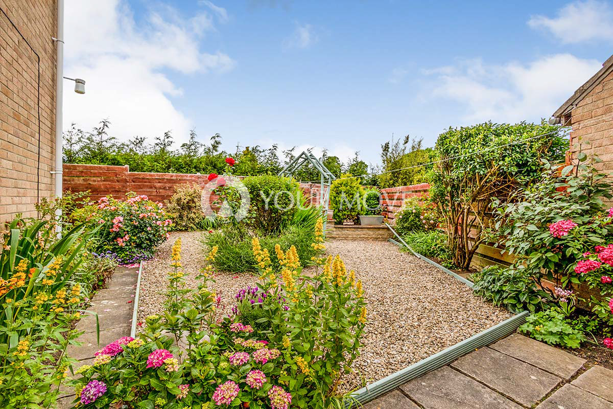 Free property report 41 Rivergarth, Darlington, DL1 3SJ Chimnie