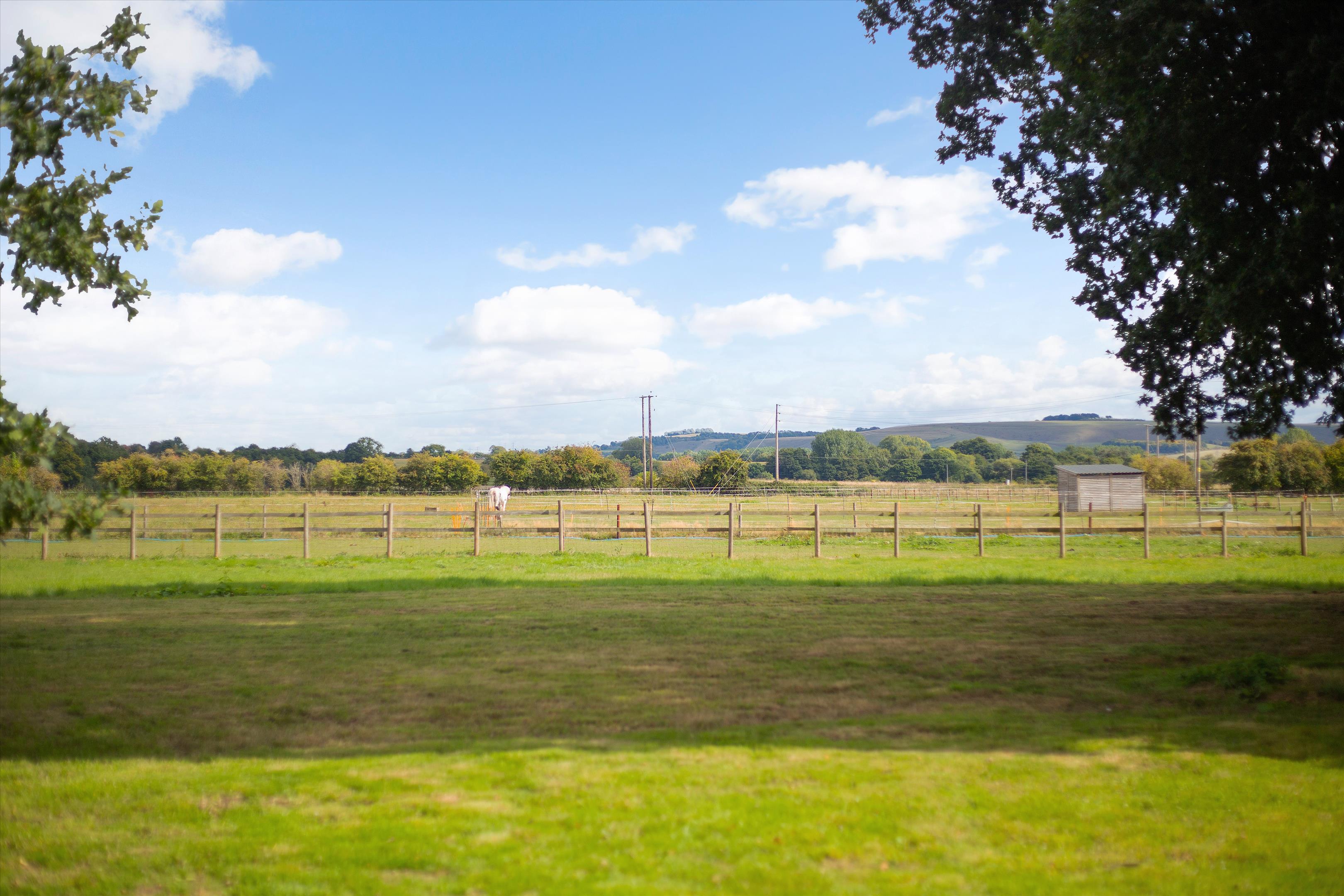 Photos of Manningford Abbots, Pewsey, Wiltshire SN9 62572898