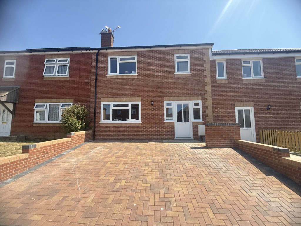 84, Freedom Avenue, Yeovil photo 3