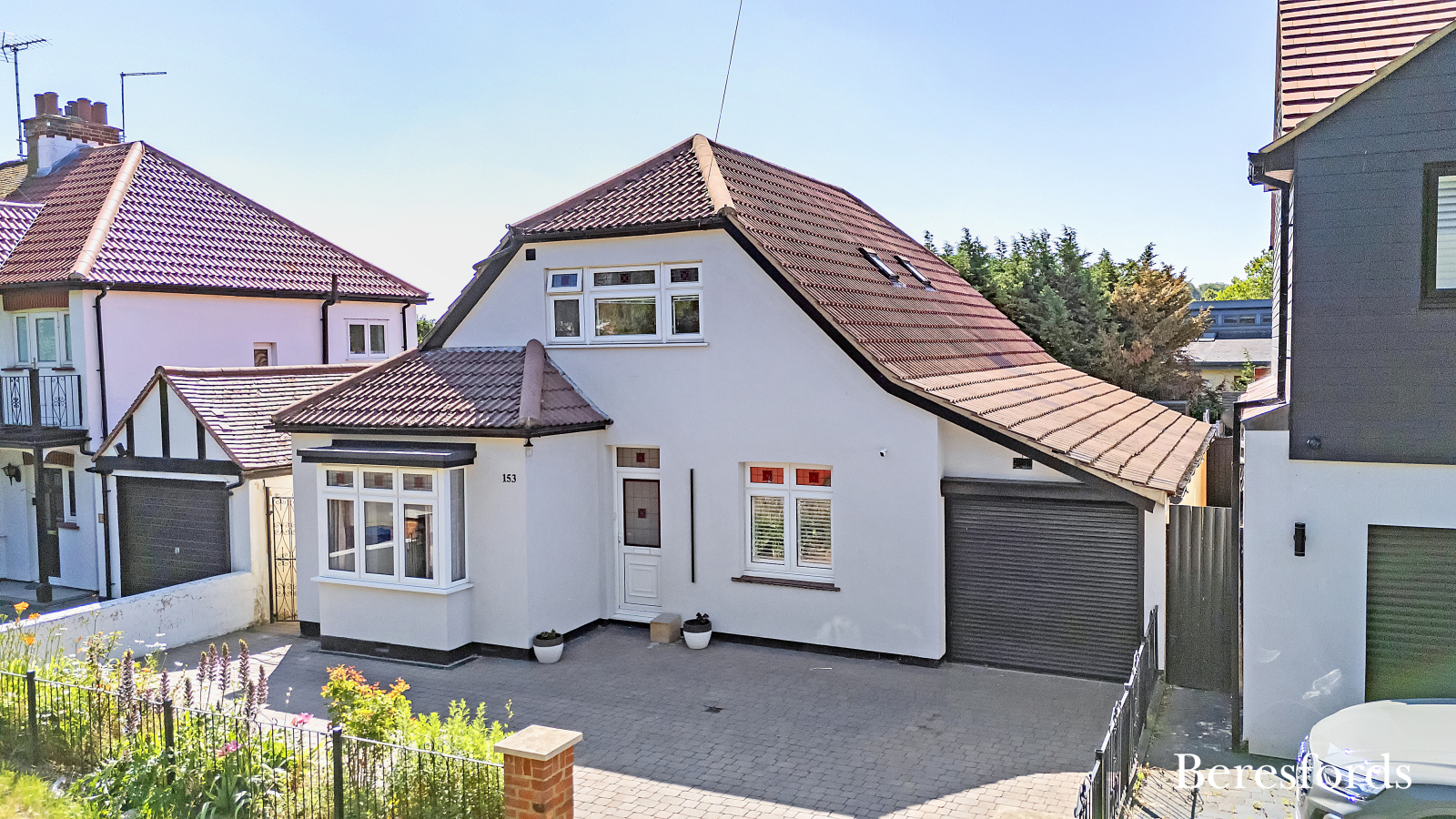 4 bedroom detached house for sale 0
