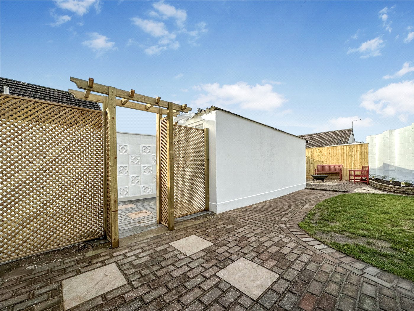 Photos of Coppice Avenue, Ferndown BH22 66189912 PrimeLocation