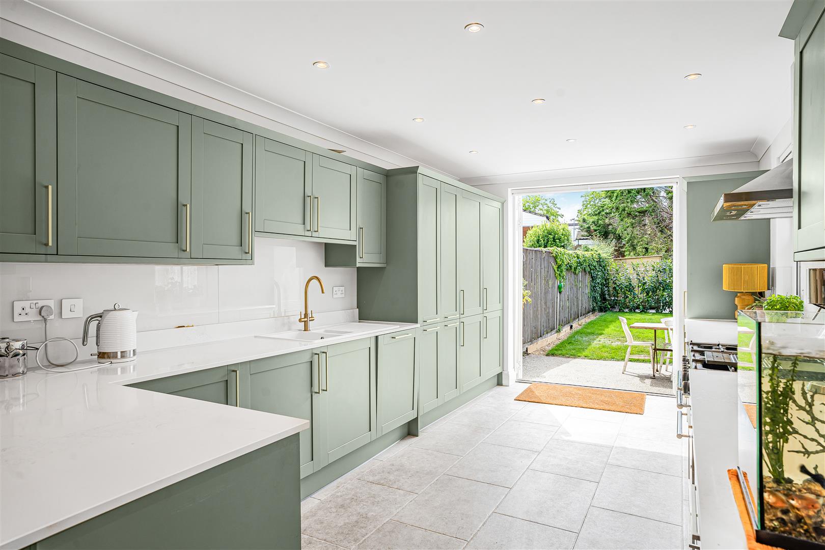 58, Gibbon Road, Kingston Upon Thames photo 4