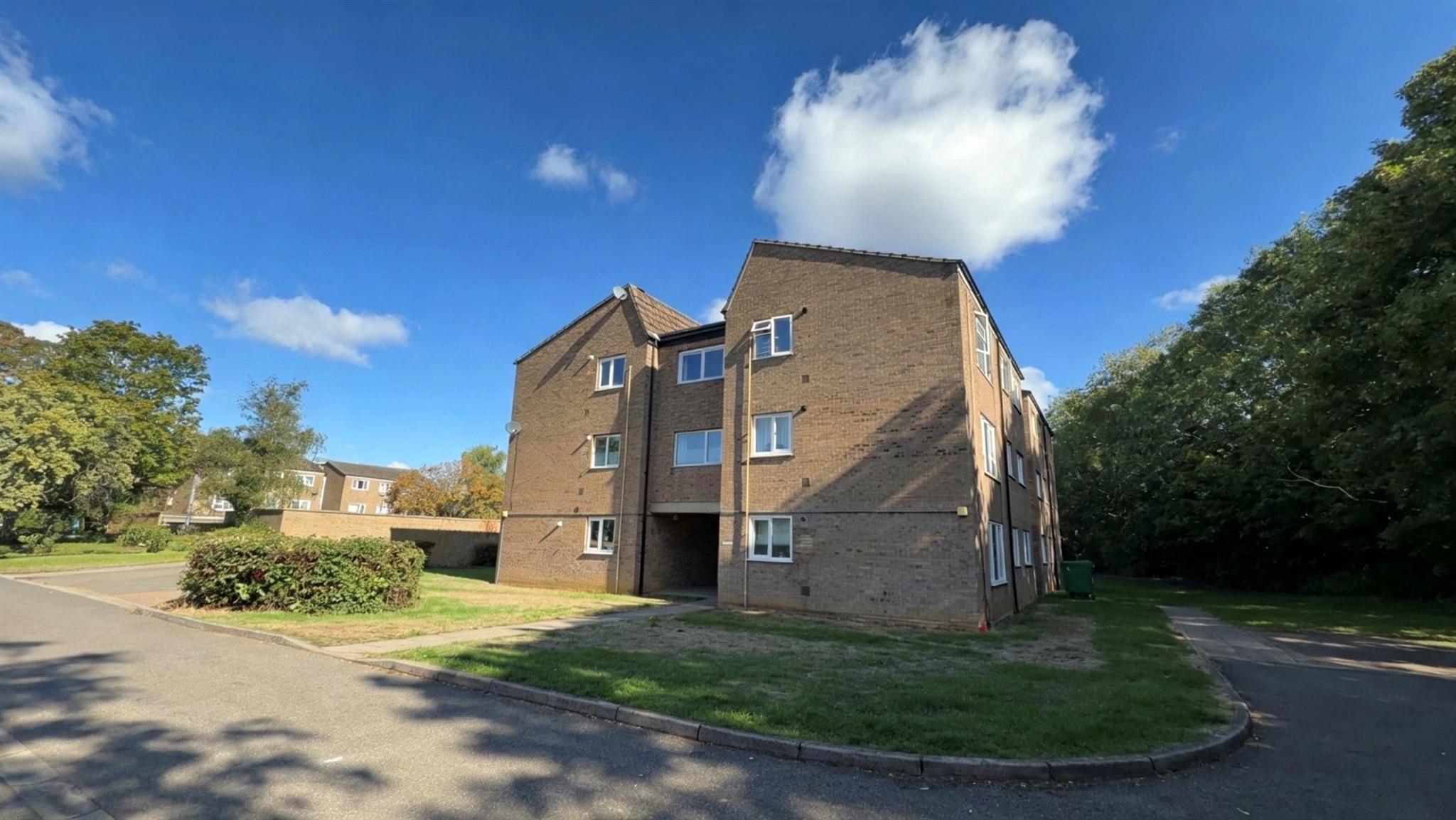 138, Deerleap, PETERBOROUGH photo 4