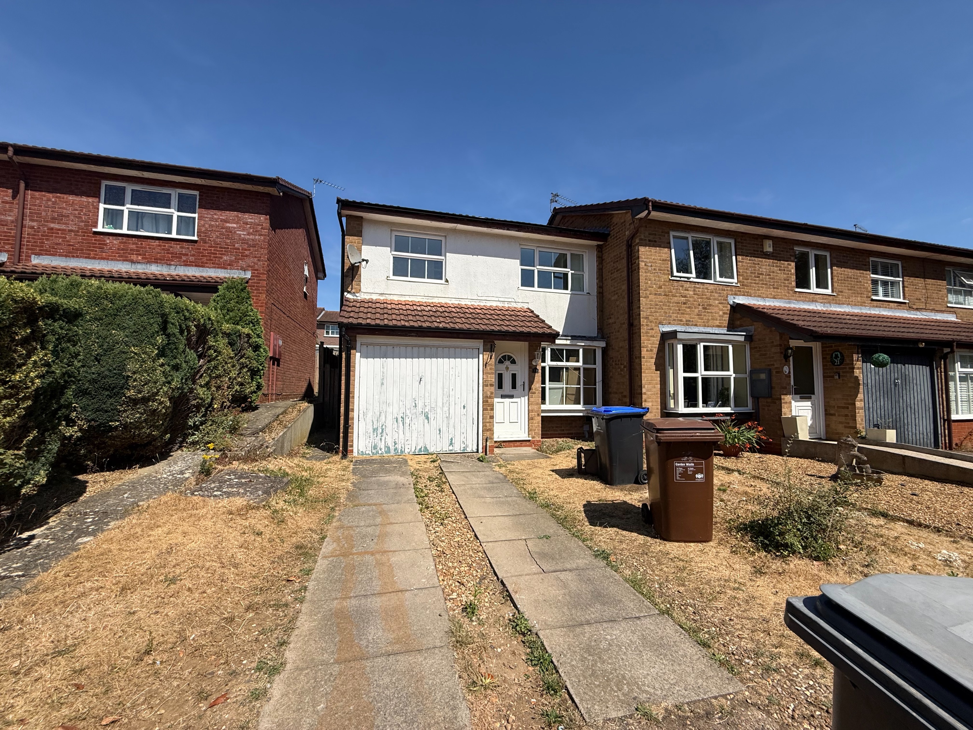 19, Shedfield Way, Northampton photo 2