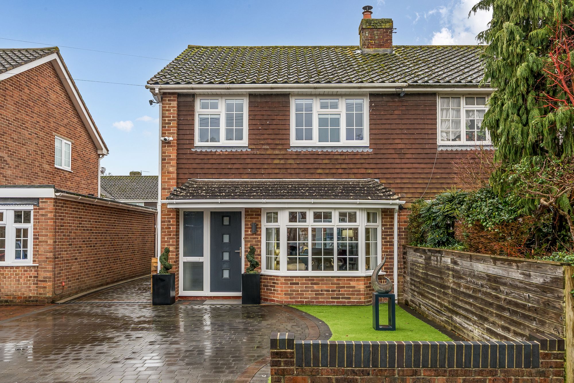4 Whitley Close, Emsworth photo 2