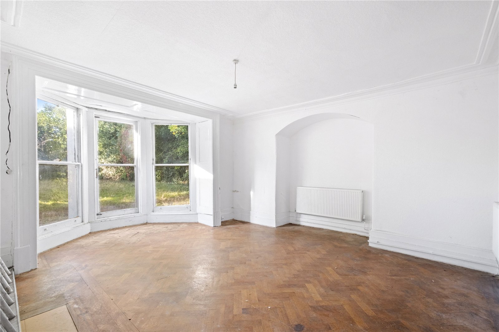 4 bedroom detached house for sale 0