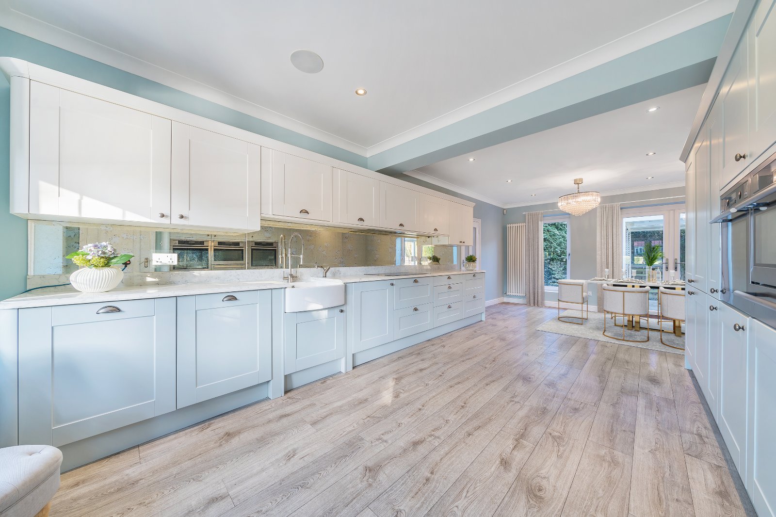 5 bedroom detached house for sale 0