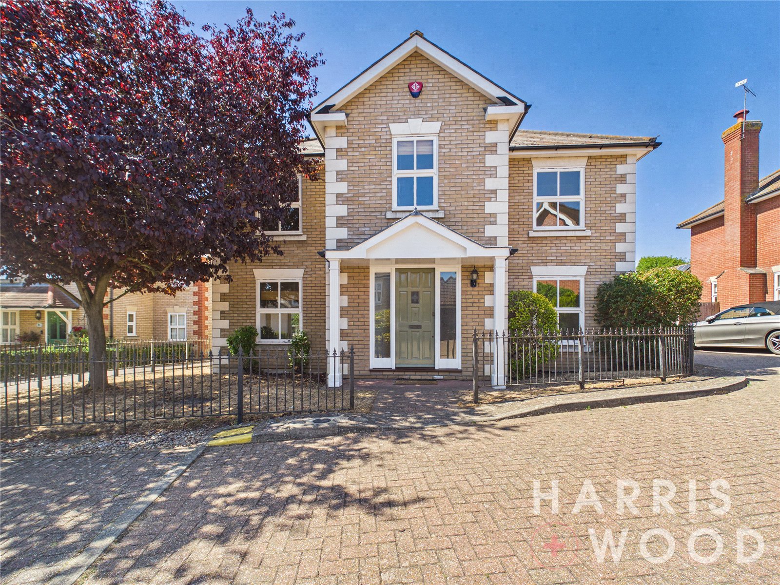 4-bed detached on 7, Warwick Bailey Close, Essex, £2,200/mo