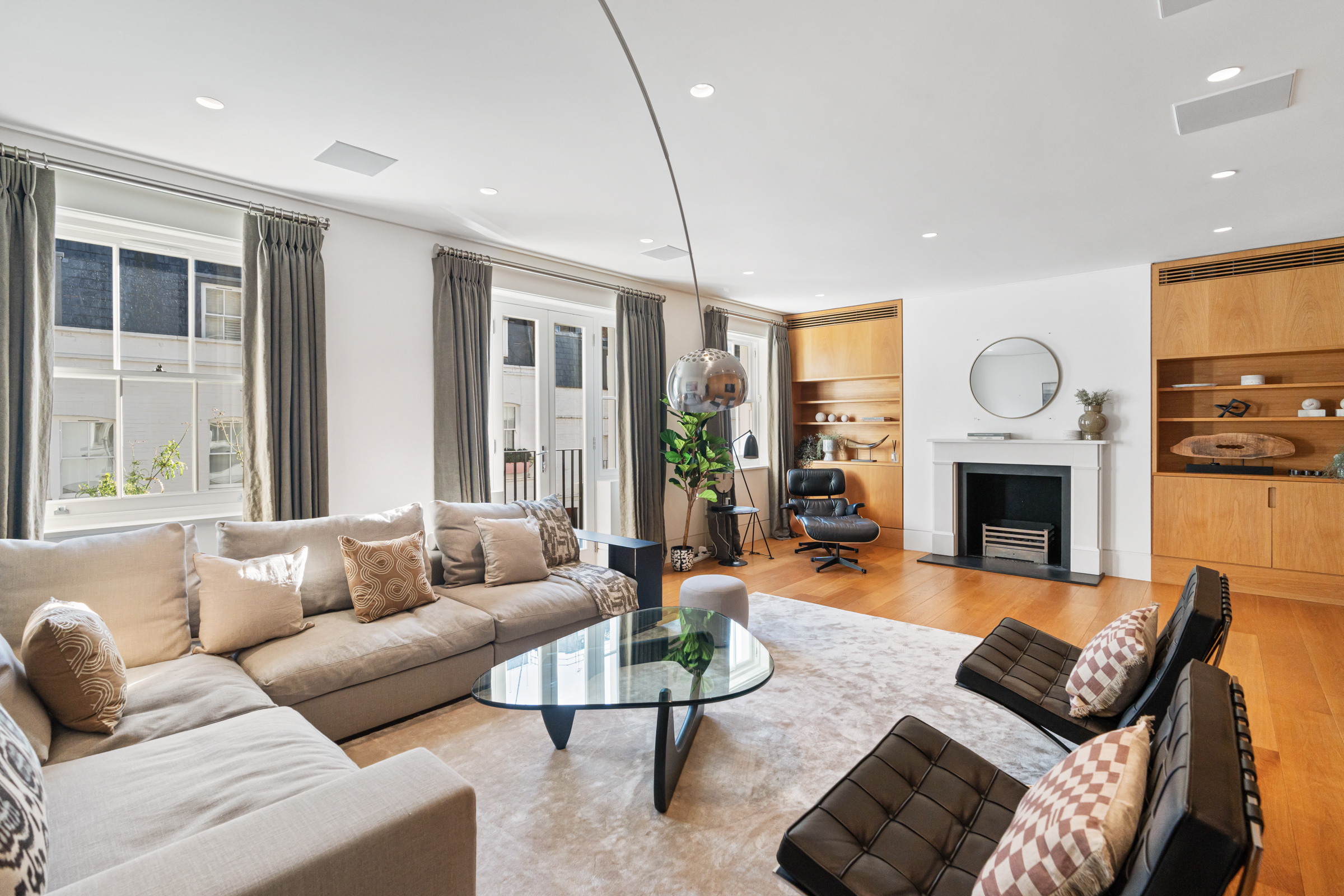 3 bedroom property for sale 0